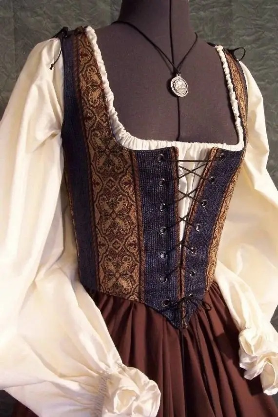 Medieval Renaissance Costume